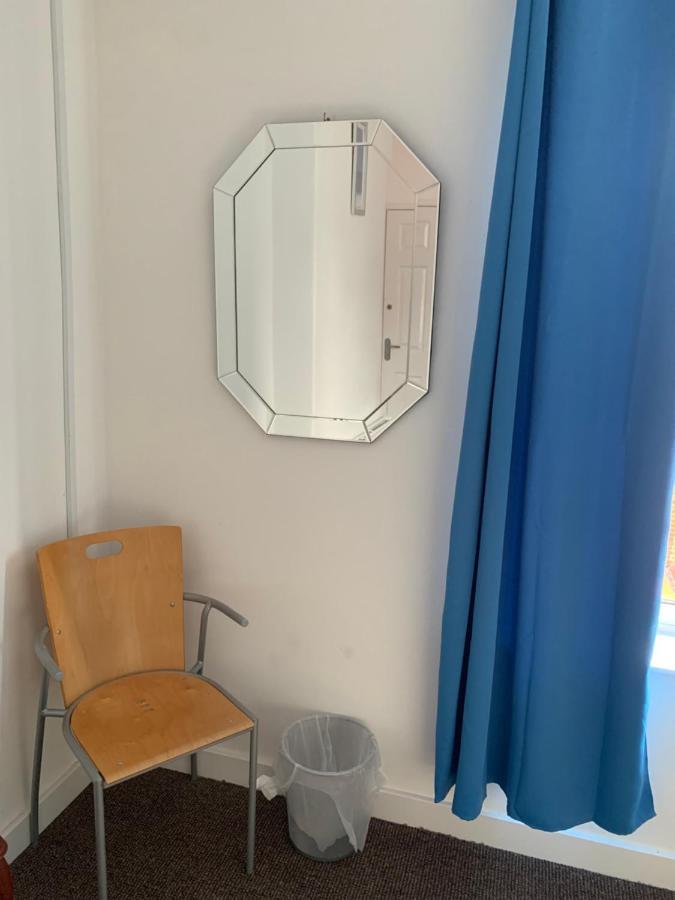 Starlight Self Service Accommodation Leigh  Εξωτερικό φωτογραφία
